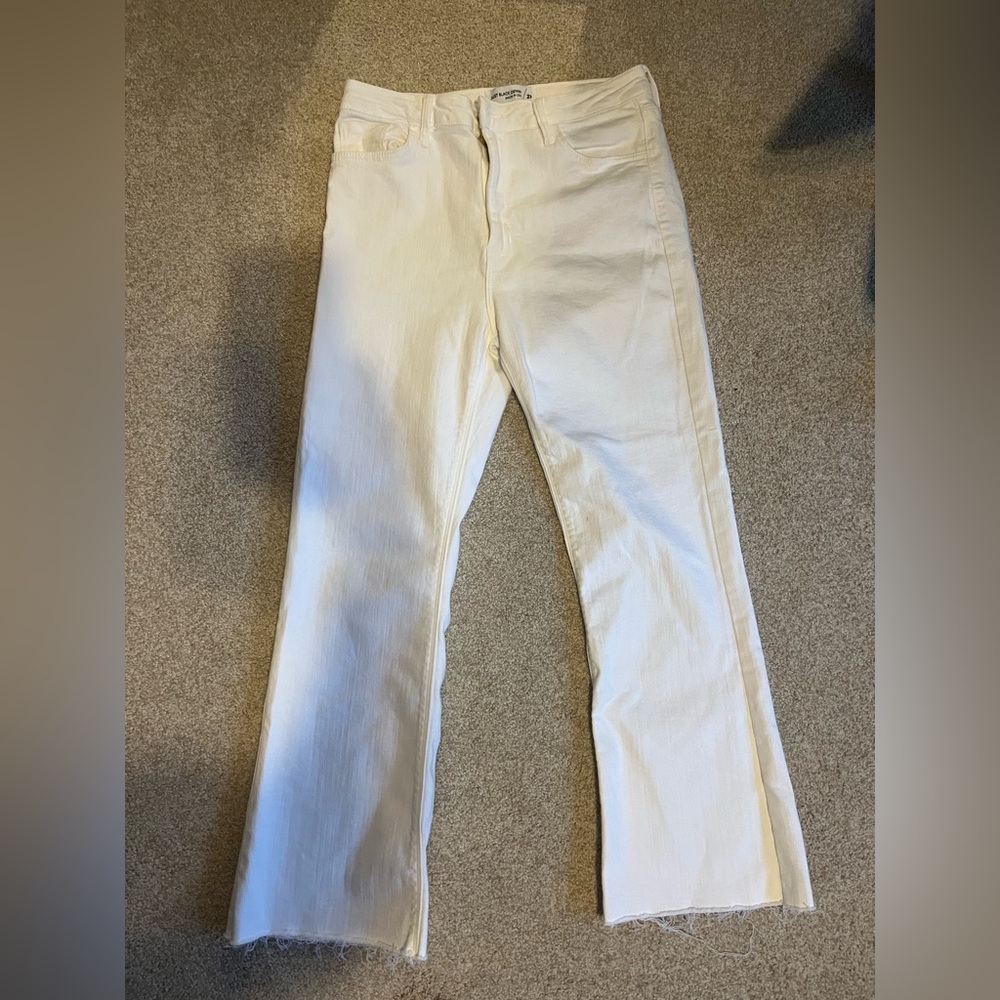 Just Black White Denim cropped Jeans with Button Detail